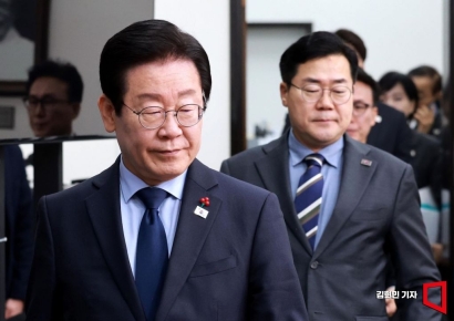 [포토] 최고위 참석하는 이재명