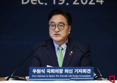 [속보]우원식 "한덕수 권한대행이 특검법 다시 논의하자는 것은 매우 잘못된 일"