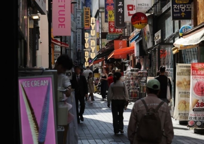 [실전재테크]주식·코인 투자 후 남은 소액 여기로…20대, 자영업자 겨냥한 고금리 적금