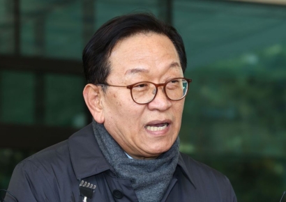 尹 측 석동현 "무식하면 용감하다" 공수처 맹비난