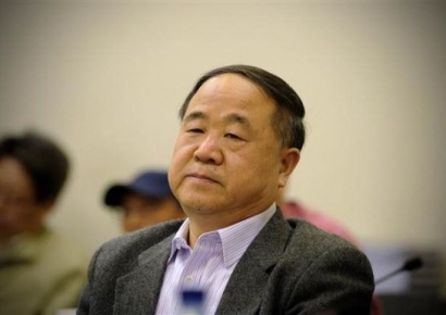 "돈 많아 봤자"…中 노벨상 작가, 상금 2.7억 바로 기부