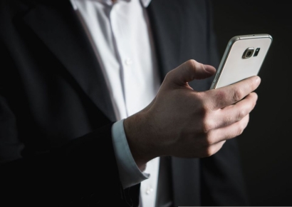 "새벽에 전여친 생각나" 이런 사람 많다더니…'카카오톡'이 공개한 검색어 1위