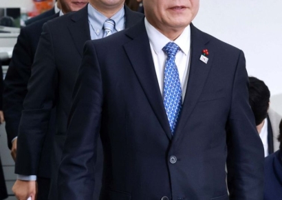 이재명, 무안으로 출발…"최대한 지원 아끼지 않겠다"