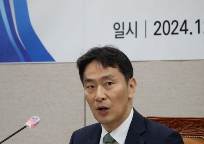 이복현 "내년 가계대출 원만…1월 '매운맛' 검사결과 발표"