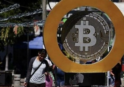 엘살바도르, "비트코인 계속 산다"…IMF 경고 묵살 우려