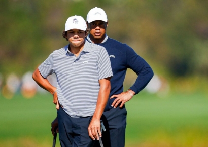 ‘공동 선두’ 우즈, 아직 살아 있네~