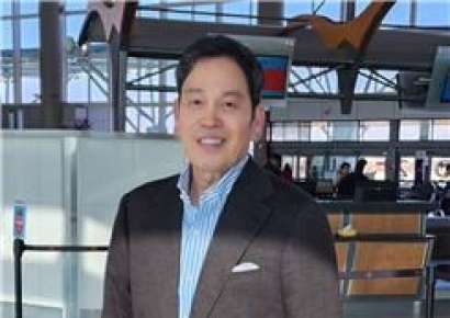 트럼프 만난 정용진 "한국 믿고 기다려달라, 저력 있는 나라"