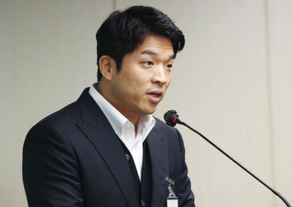 "이라크서 싸우고 접시닦으며 요리배워"…NYT, 안성재 셰프 집중조명