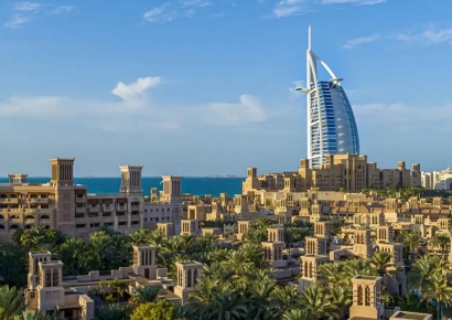 걸어서 세끼에 관광까지…두바이 3800보 vs 타이베이 2만보 