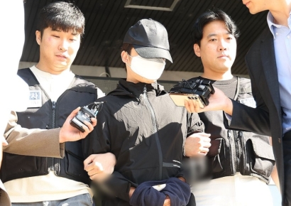 '여친 살해' 의대생, "개원 지원해 줘, 애 먼저 갖자"…유족 문자 공개