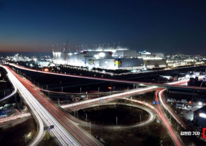 삼성전자 6세대 D램 'D1c' 양산 승인…HBM4 반전 발판