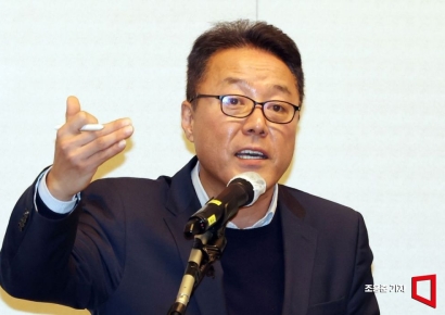 [포토] 제주항공 무안참사 관련 브리핑 하는 송경훈 본부장