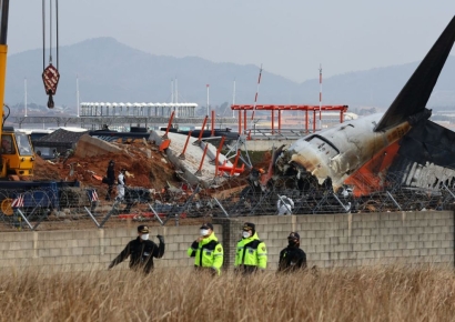 무안공항 관제탑, 항공기 동체 착륙 전 소방대에 연락