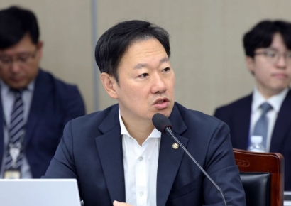 국민의힘, 尹체포영장 청구에 "입장 없어"…쌍특검법 대응엔 "내일 논의"