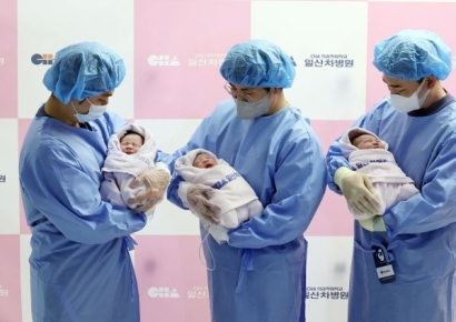 새해 첫날 0시 태어난 아기 3명에게 부모가 전한 말