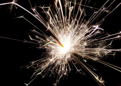 "2025년이다" 새해맞이 폭죽놀이했다가…최소 5명 사망한 '이 나라'