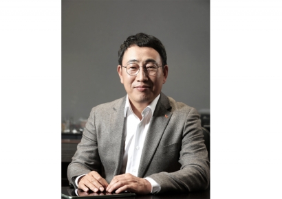 SKT, AI 사업 총괄 사내독립기업 출범…"2030년 연매출 5조 목표"