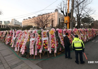 [포토] 8인 재판관 체제 된 헌법재판소