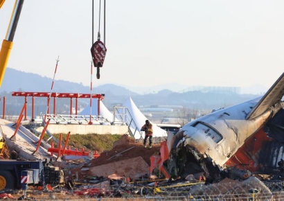 국토부 "여객기 사고 공식명칭은 '12·29 제주항공 여객기 참사'"
