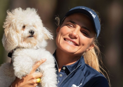 톰프슨 "저 약혼했어요"