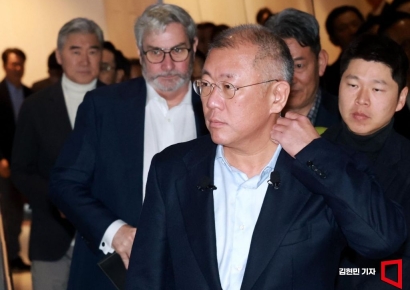 현대차 정의선 회장, 지난해 연봉 115억…전년 대비 5.6%↓