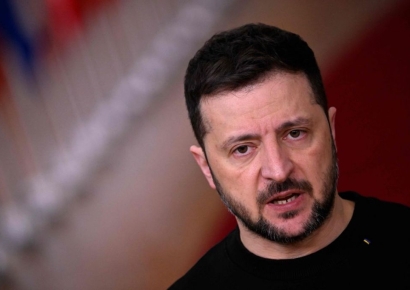 트럼프 치켜세운 젤렌스키 "전례없는 영향력…전쟁 멈출 수 있어"