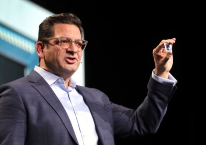 젠슨황 연설 앞두고 줄줄이…AI 신제품 내놓은 반도체 기업들