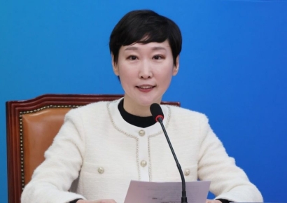 총경 출신 이지은 "드론으로 尹 찾고 장갑차도 투입해야"