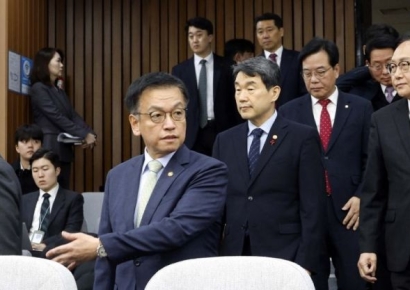 S&P·무디스·피치 "정치 불안 장기화 시 외인 투자 등에 부정적" 