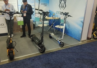 "산도 타고 모래사장도 달린다"…'전동킥보드' 메카 야심 드러낸 中