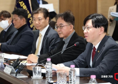 [포토] 서민금융협의회 발언하는 김소영 금융위 부위원장