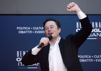 "반박 시 엑스 계정 차단"…트럼프 측근과 척진 머스크