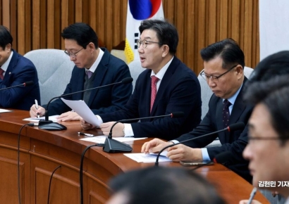 [포토] 권성동 “여의정 대화 재개… 실질적 해결책 모색할 것”