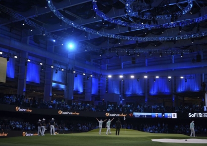 우즈 주도 TGL, 출발이 순조롭다