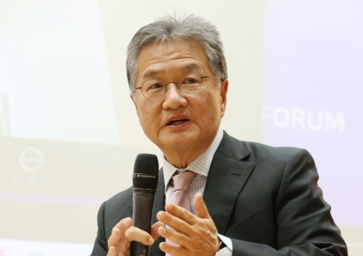 조셉 윤 美대사대리 입국…"한국은 위기에 더 강해져" 