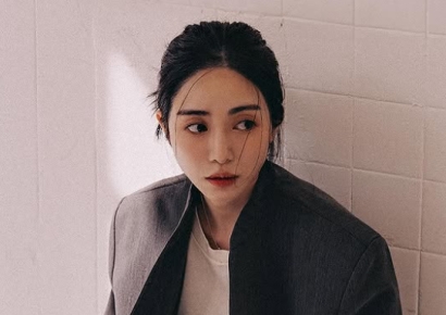 "자격증 2개 땄어요"…AOA 출신 권민아, 피부과 상담실장 새 길