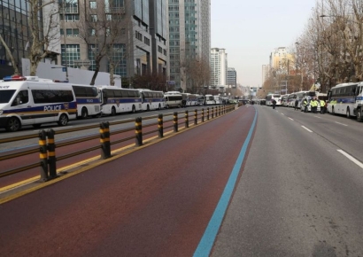 [포토] 통제되고 있는 양방향 마포대로 