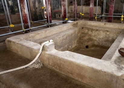 "얼마나 부자였길래"…2000년 전 폼페이 개인 목욕탕 발굴