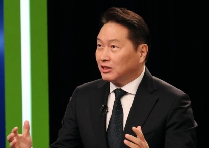 최태원 "세계 무역질서, 양자주의로 변화…'룰 세팅' 다시 해야"