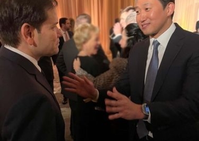 쿠팡 김범석, 트럼프 주니어 비공개 리셉션 참석… 국무·상무 지명자 면담