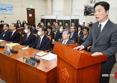 [포토] 김성훈, 野 관저 압수수색 승인 요구에 "영부인도 경호 대상"