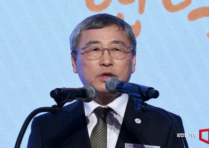 [포토] 인사말하는 정근식 서울시교육감