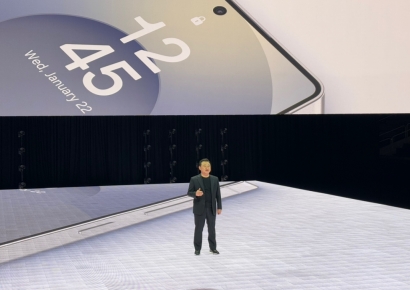 언팩서 베일 벗은 '갤S25'…"친구와 대화하듯 AI와 이야기"