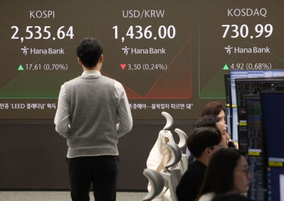원·달러 시장 선도은행 7곳 선정…농협·한국스탠다드차타드銀 추가