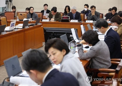 민주당 주도 복지위, 연금개혁 논의 재시동