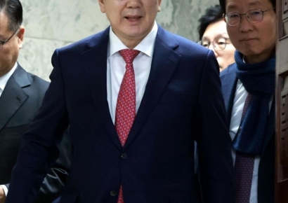 권성동, 尹구속연장 재차 기각에 "검찰, 대통령 석방해야"