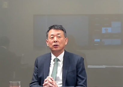 MBK"자금·시간 넉넉해…최회장과 분쟁 끝까지 갈 것"