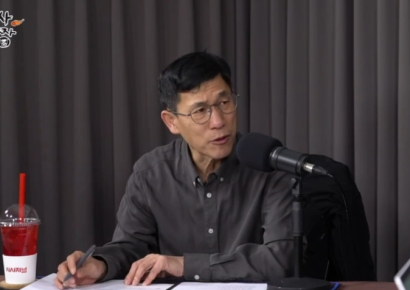 진중권 "국민들, 尹도 싫지만 李 되는것도 싫어해"