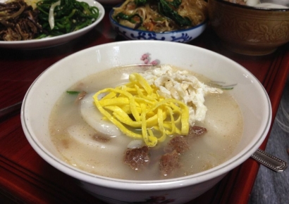 의사 "떡국 먹으면 한 살 먹는다? 일리 있는 말"…이유는?