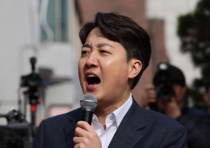 '친한' 신지호 "이준석, 본가로 돌아올 시간 가까워져"